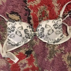 Body by Victoria Lace Push Up Bra